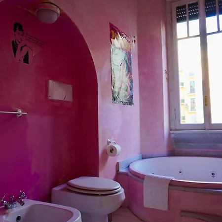 Eschilo In Rosa: Charme E Design Milan